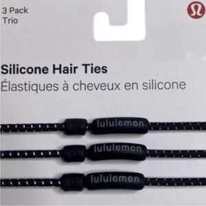 LuluLemon Logo Hair Ties!